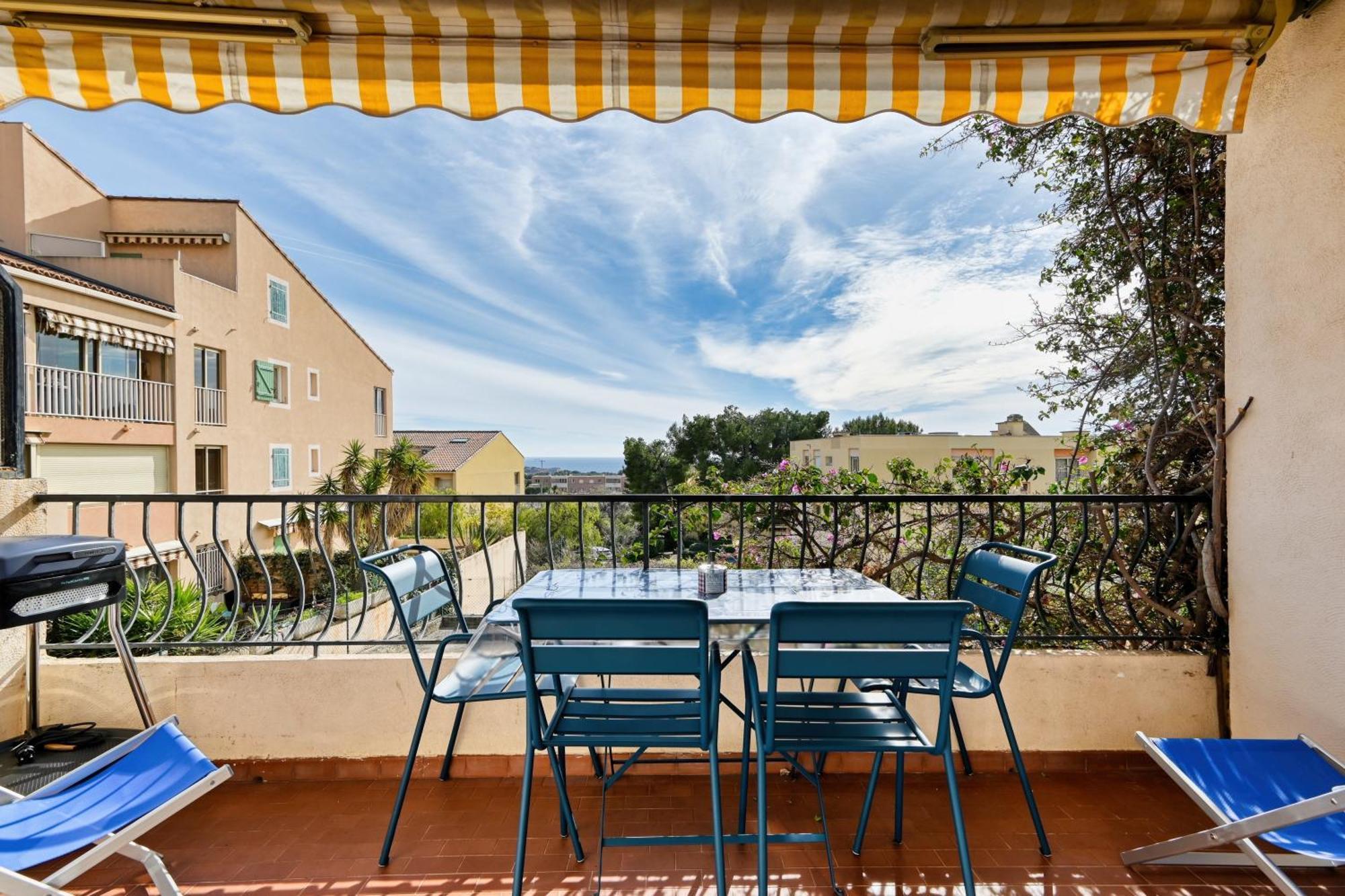 Le Floreal - Vue Mer, Proche Plage, Parking Prive Apartamento